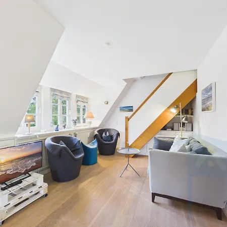 Bredland Apartment *